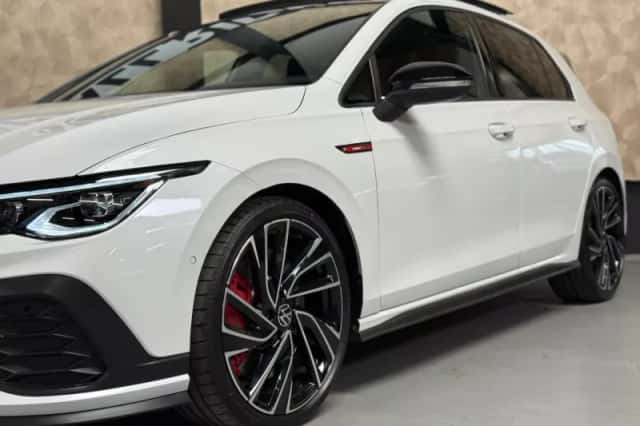 Volkswagen Golf (2021) thumbnail 5