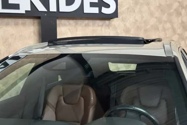 Volvo XC60 (2020) thumbnail 4