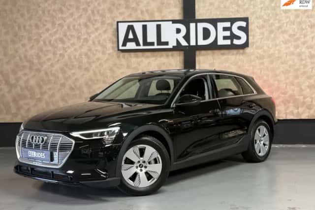 Audi e-tron (2020) thumbnail 1