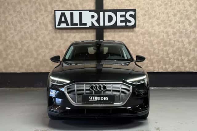 Audi e-tron (2020) thumbnail 4
