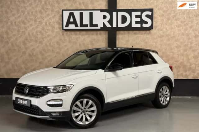 Volkswagen T-Roc (2020) thumbnail 1