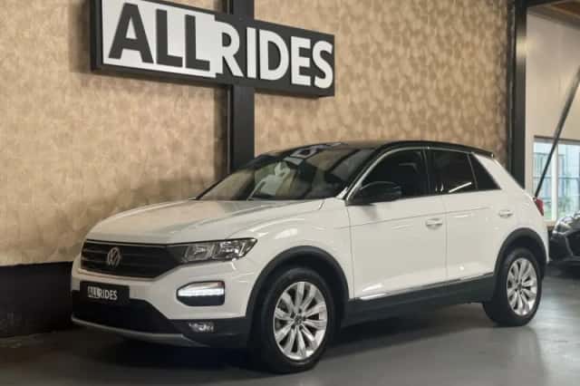 Volkswagen T-Roc (2020) thumbnail 4