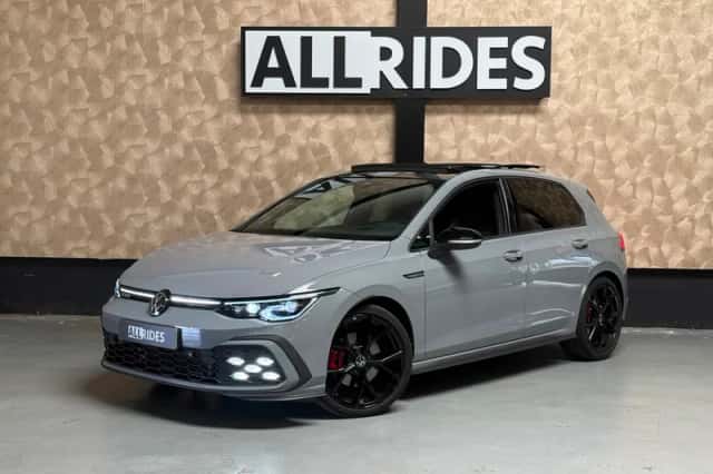 Volkswagen Golf (2024) thumbnail 1