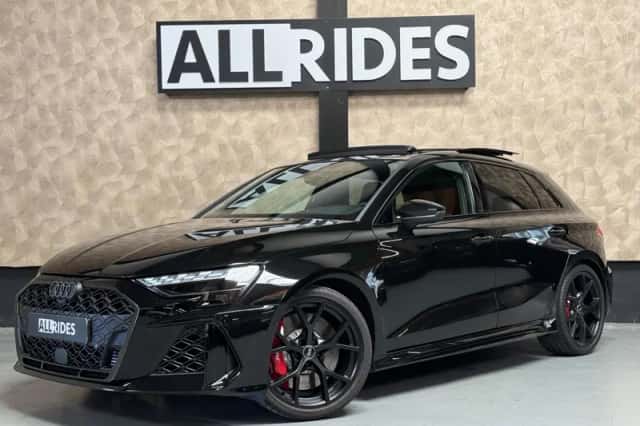 Audi RS 3 Sportback (2025) thumbnail 1