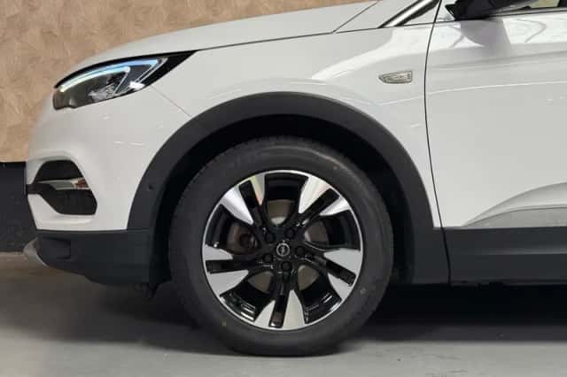 Opel Grandland (2020) thumbnail 5
