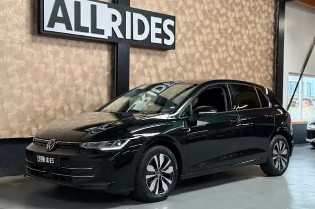 Volkswagen Golf (2025) thumbnail 4
