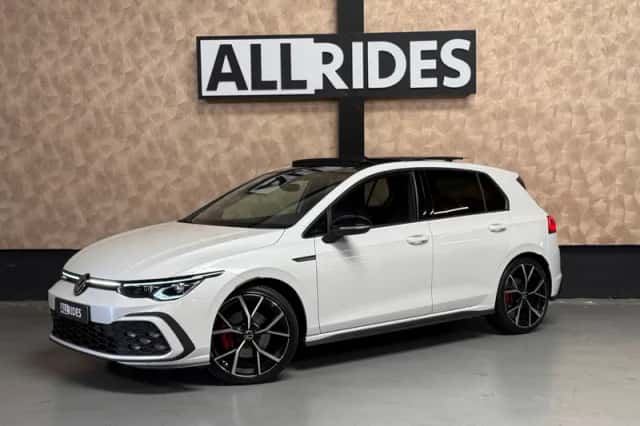Volkswagen Golf (2023) thumbnail 1