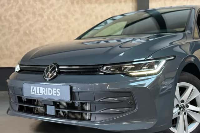 Volkswagen Golf (2025) thumbnail 3