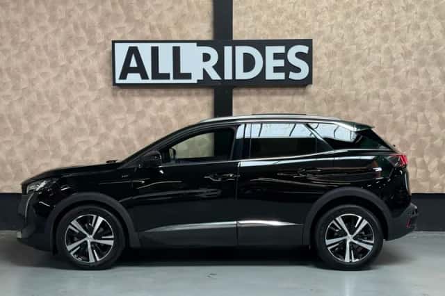 Peugeot 3008 (2022) thumbnail 6