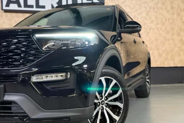 Ford Explorer (2020) thumbnail 2