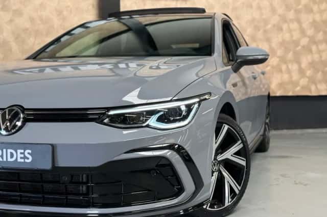 Volkswagen Golf (2021) thumbnail 2