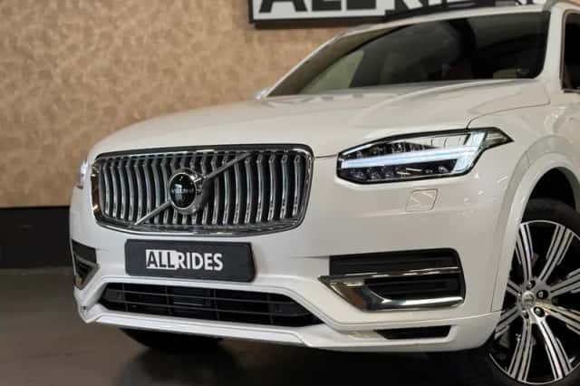 Volvo XC90 (2021) thumbnail 3