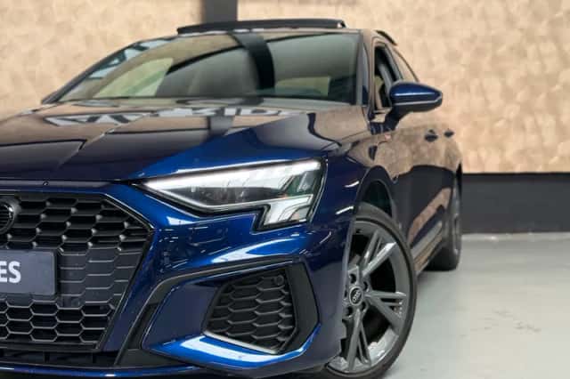 Audi A3 (2023) thumbnail 2