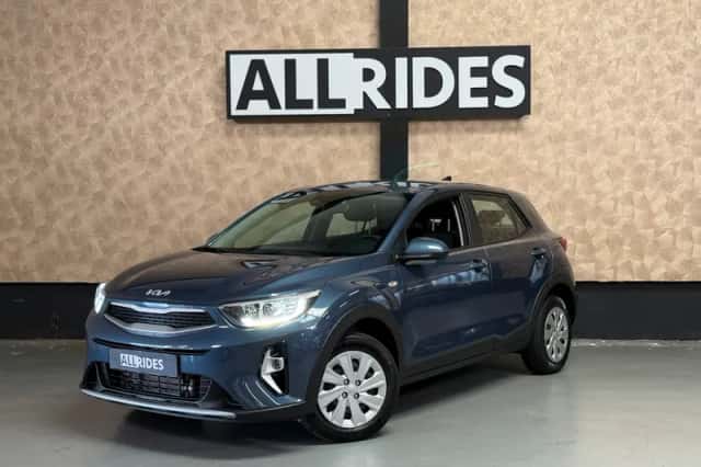 Kia Stonic (2024) thumbnail 1