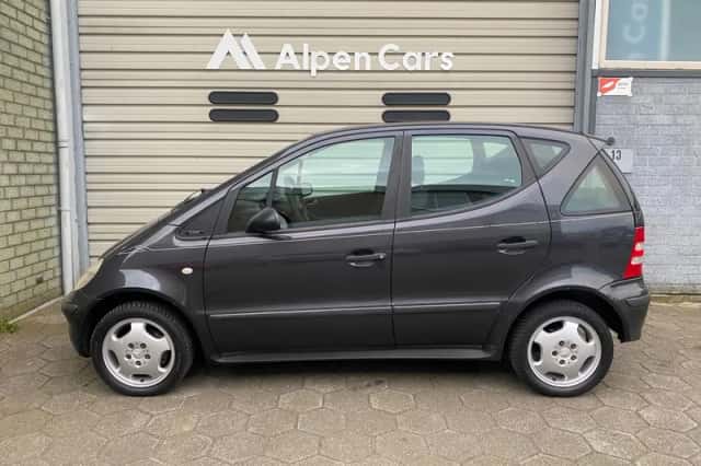 Mercedes-Benz A-Klasse (2002) thumbnail 2