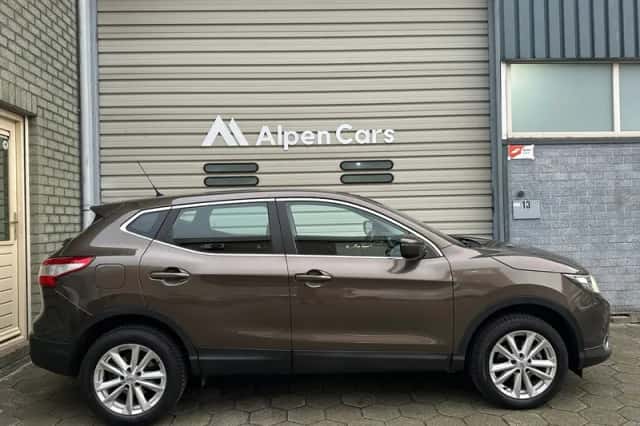 Nissan Qashqai (2017) thumbnail 5