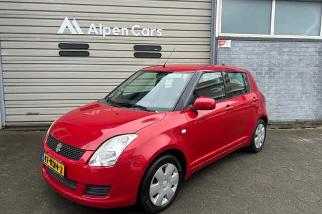 Suzuki Swift (2009) thumbnail 1