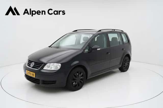 Volkswagen Touran (2005) thumbnail 1