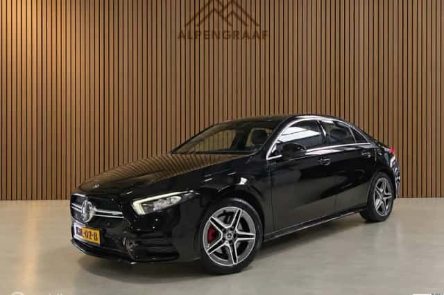 Mercedes-Benz A-Klasse (2020) thumbnail 1