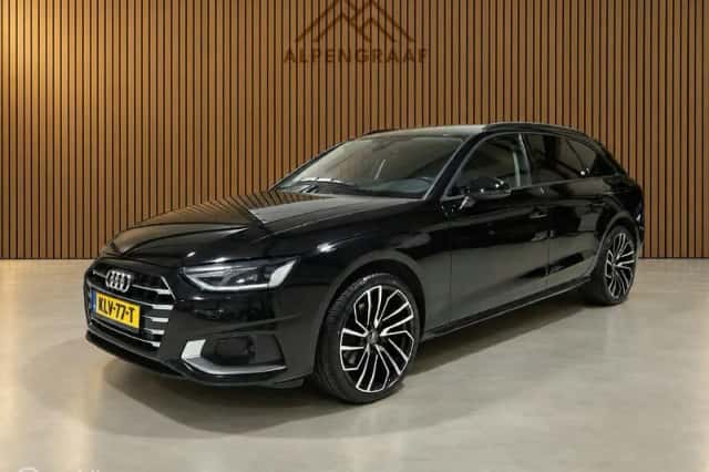 Audi A4 (2019) thumbnail 6