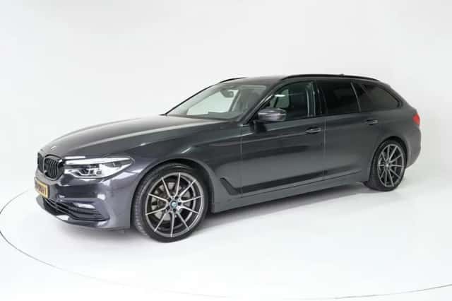 BMW 5-Serie (2017) thumbnail 3