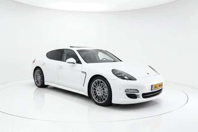 Porsche Panamera (2011) thumbnail 5