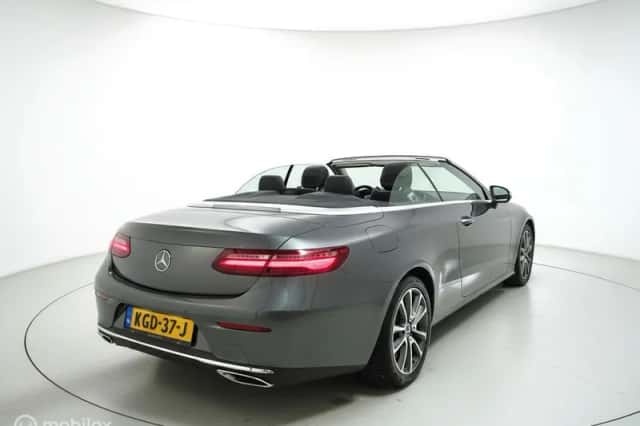 Mercedes-Benz E-Klasse (2018) thumbnail 4
