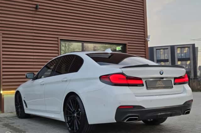 BMW 5-Serie (2023) thumbnail 6