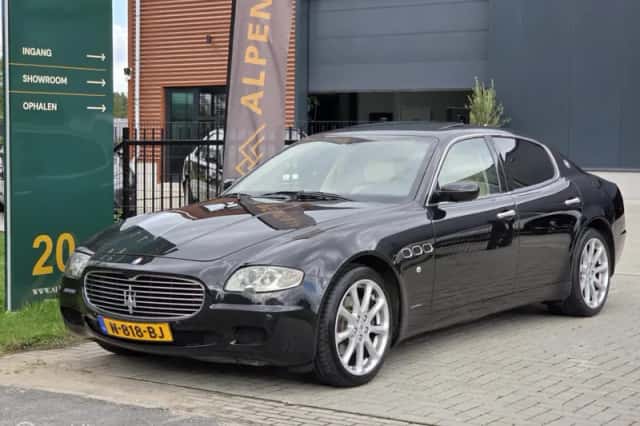 Maserati Quattroporte (2004) thumbnail 1