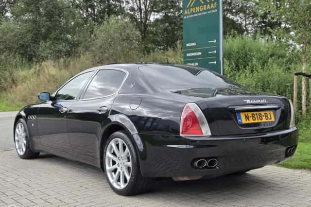 Maserati Quattroporte (2004) thumbnail 3