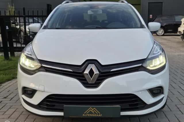 Renault Clio (2018) thumbnail 5