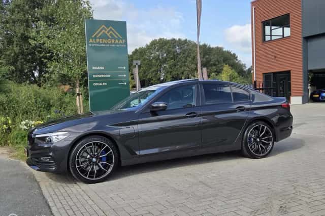 BMW 5-Serie (2019) thumbnail 4