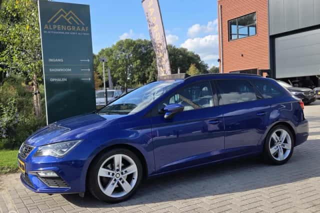 SEAT Leon (2020) thumbnail 3
