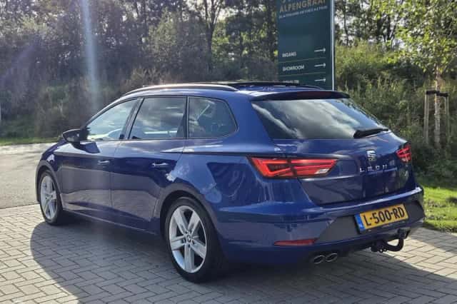 SEAT Leon (2020) thumbnail 5
