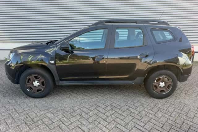 Dacia Duster (2018) thumbnail 4