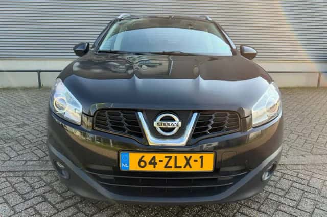 Nissan Qashqai (2013) thumbnail 2