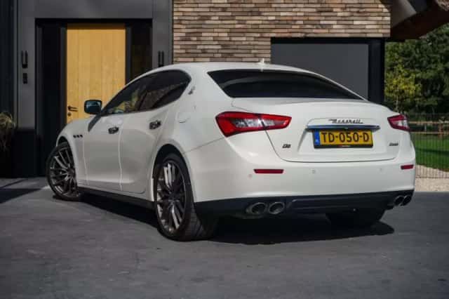 Maserati Ghibli (2014) thumbnail 3