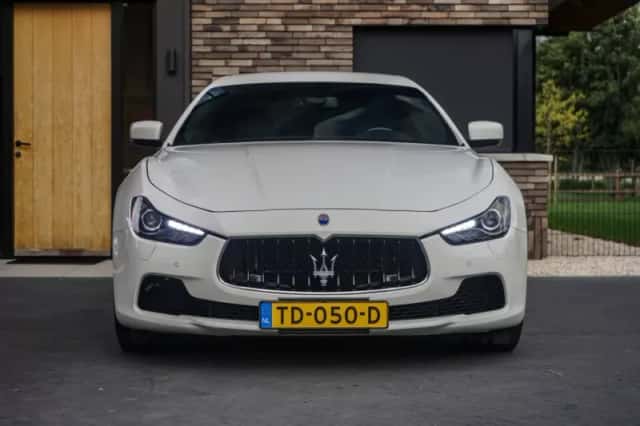 Maserati Ghibli (2014) thumbnail 5