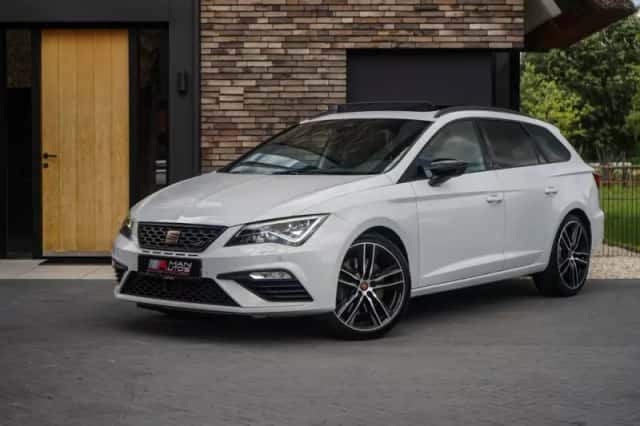 SEAT Leon (2019) thumbnail 1