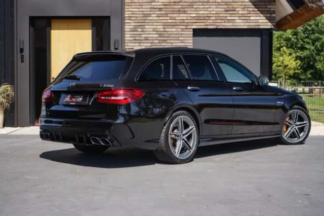 Mercedes-Benz C-Klasse (2019) thumbnail 4