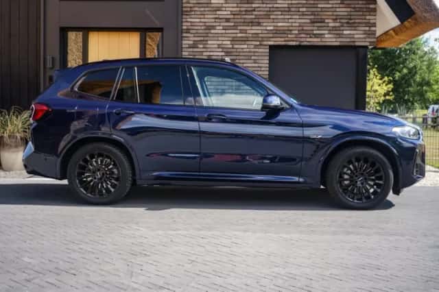 BMW X3 (2022) thumbnail 5