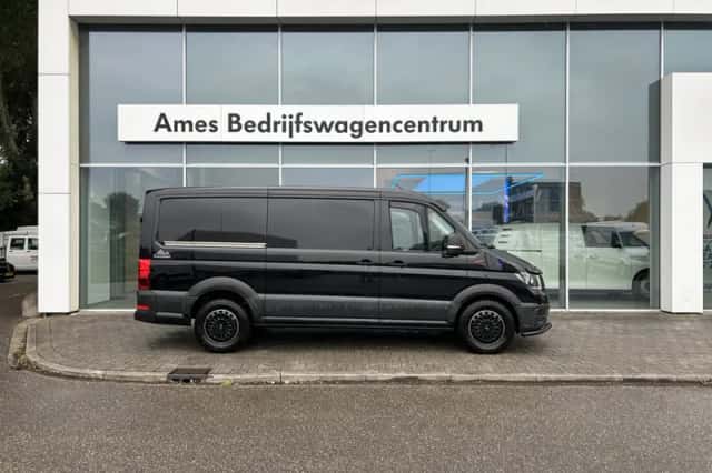 Volkswagen Crafter (2024) thumbnail 3