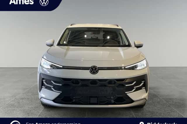 Volkswagen T-Roc (2026) thumbnail 2