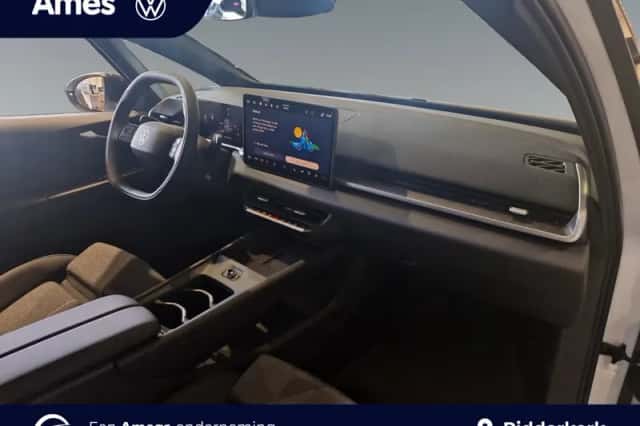 Volkswagen ID.3 (2026) thumbnail 2
