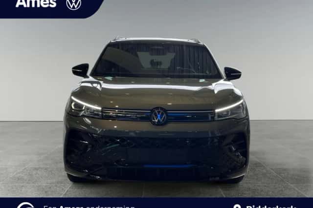Volkswagen Tiguan (2026) thumbnail 2