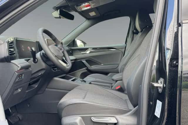 Volkswagen Tiguan (2026) thumbnail 4