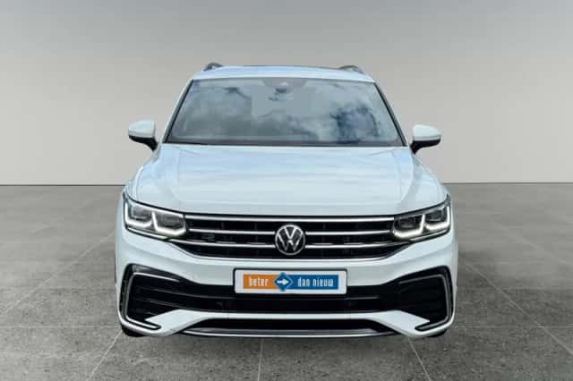 Volkswagen Tiguan (2021) thumbnail 6