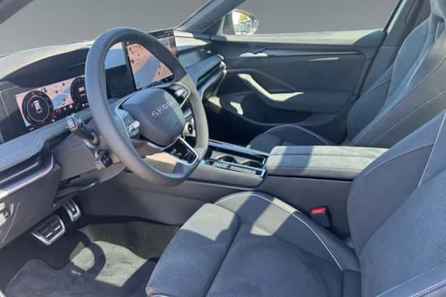 Škoda Superb (2026) thumbnail 6