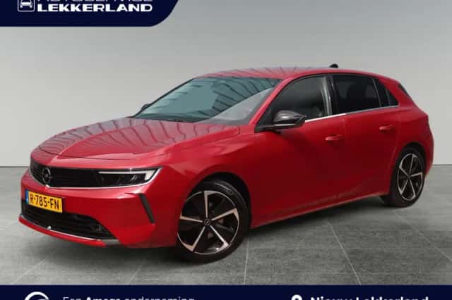 Opel Astra (2022) thumbnail 1