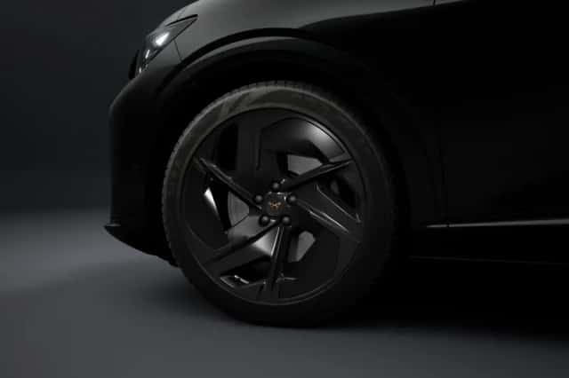 CUPRA Tavascan (2026) thumbnail 3